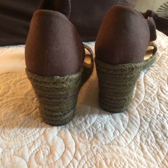 ELIGIBLE FOR BUNDLE OFFER 4 ITEMS for $25 - Picture 4 of 4